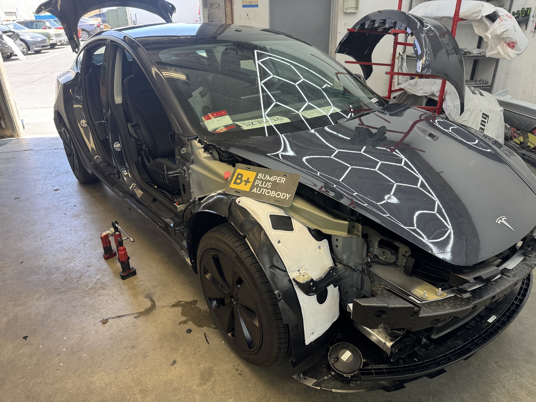 Advanced tools and certified expertise for all vehicles.
